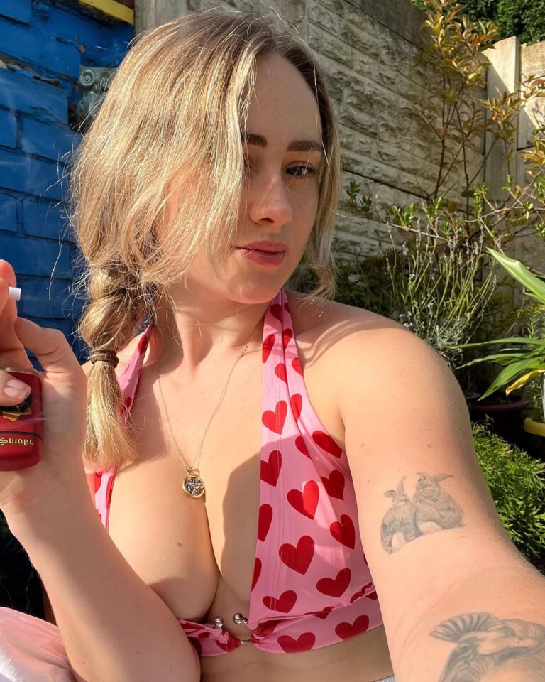 Photo Dump: Unfiltered Moments from Lana’s Camera Roll